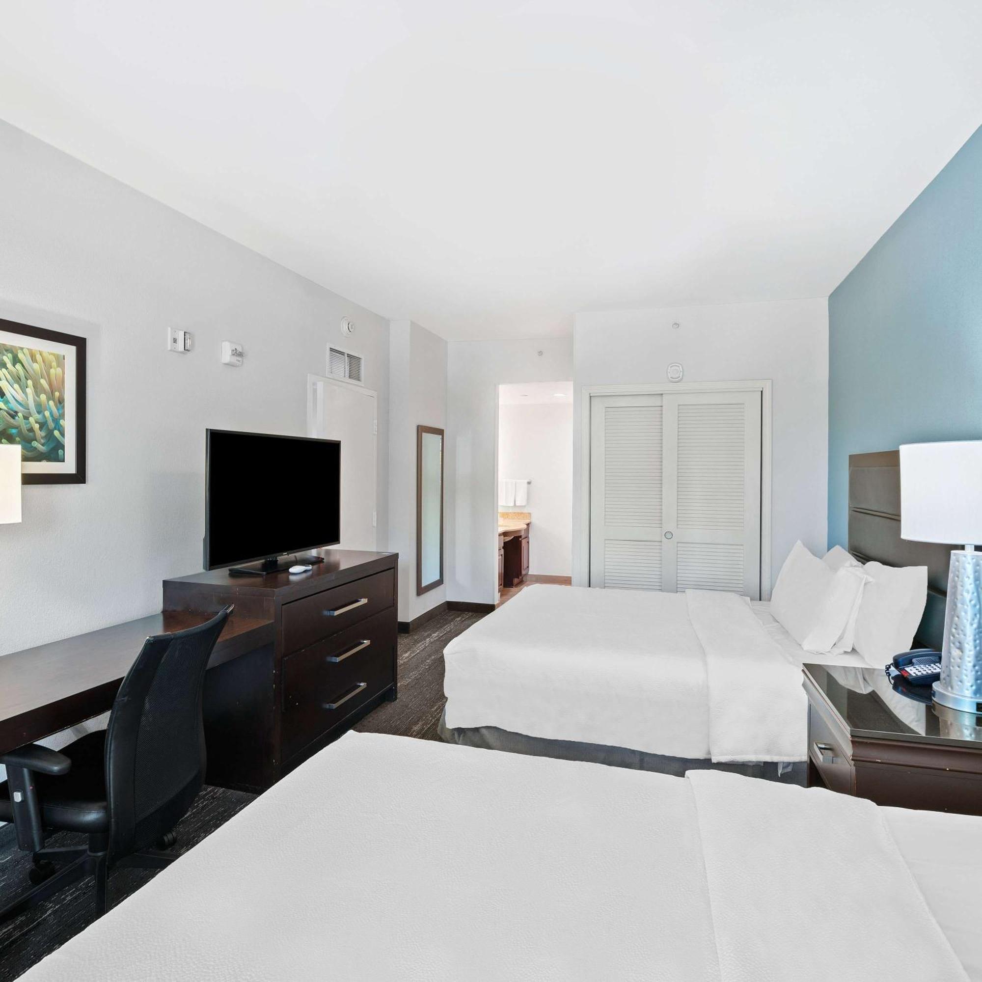 Homewood Suites By Hilton Fort Lauderdale Airport-Cruise Port Dania Beach Exterior photo