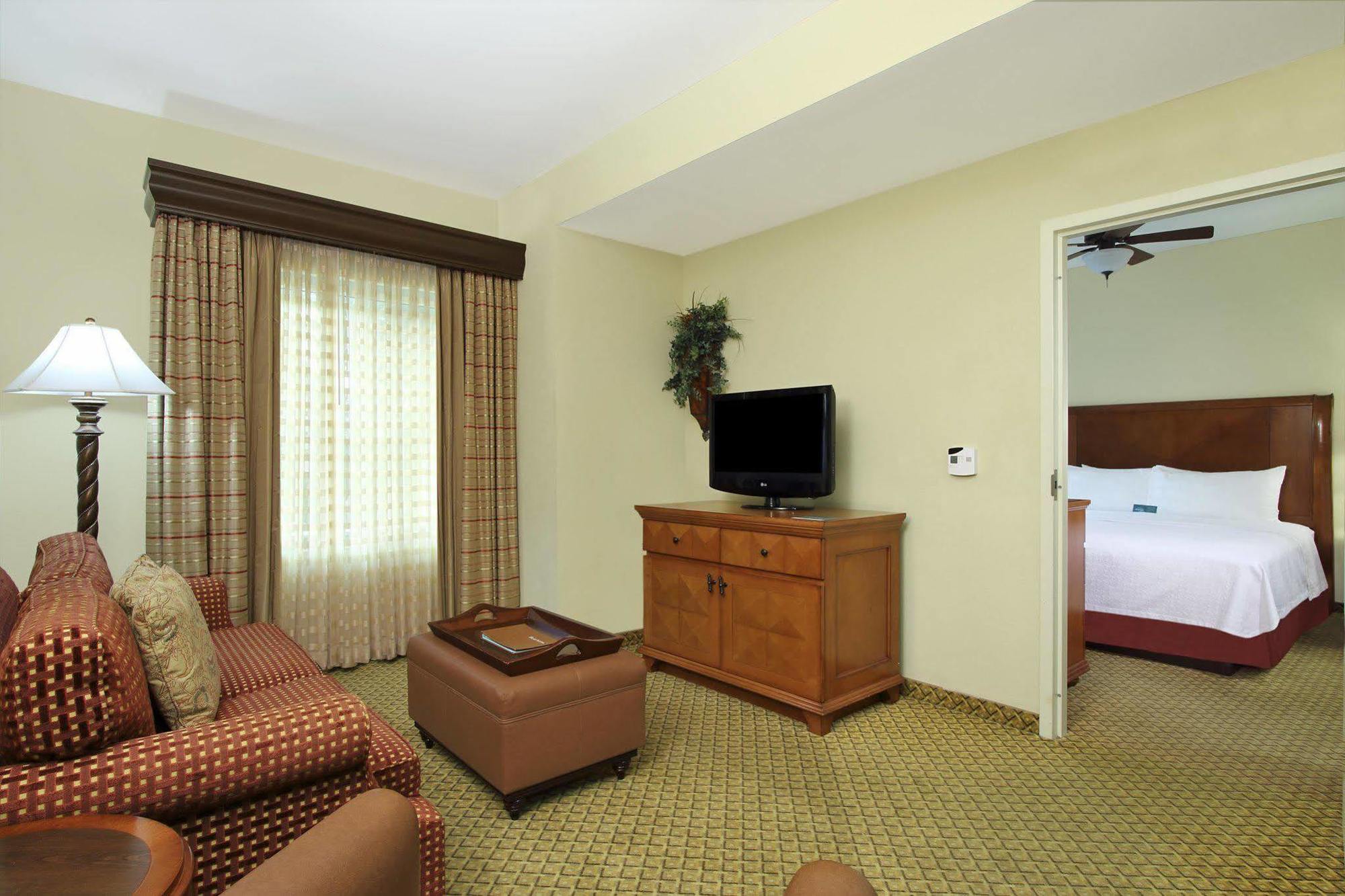 Homewood Suites By Hilton Fort Lauderdale Airport-Cruise Port Dania Beach Exterior photo